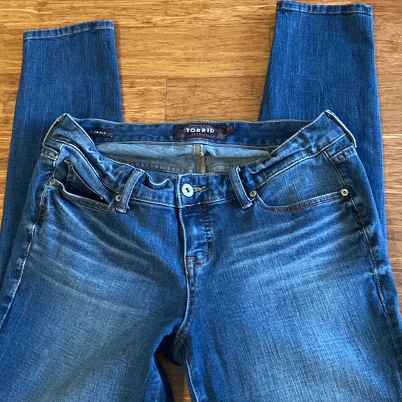 torrid Denim - Torrid Women's Dark Blue Skinny Jeans